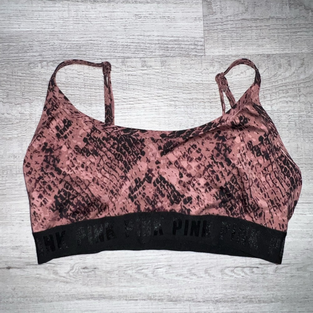 VS Pink sports bra
